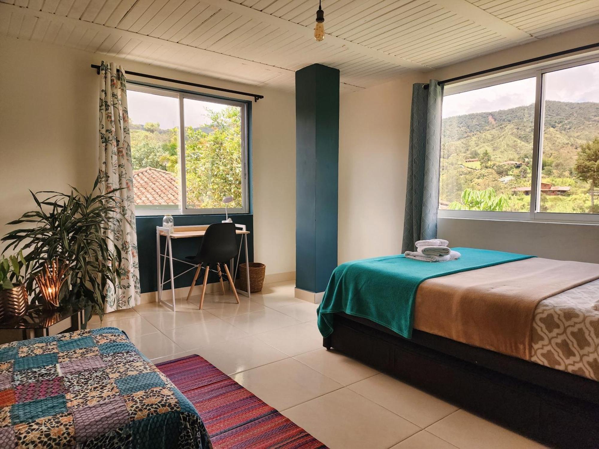 Casa Kayam Art Hostel Coliving Coworking กัวตาเป ภายนอก รูปภาพ